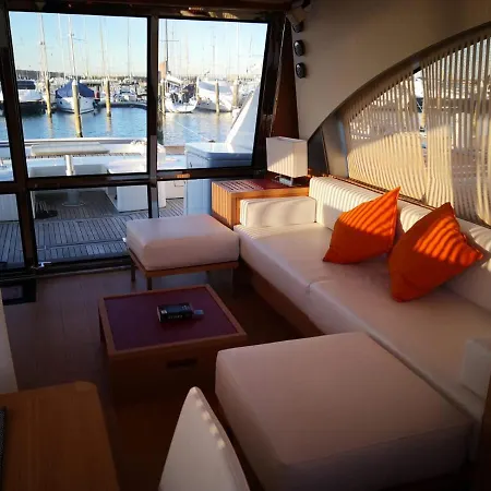 Yacht Privato - Aicon