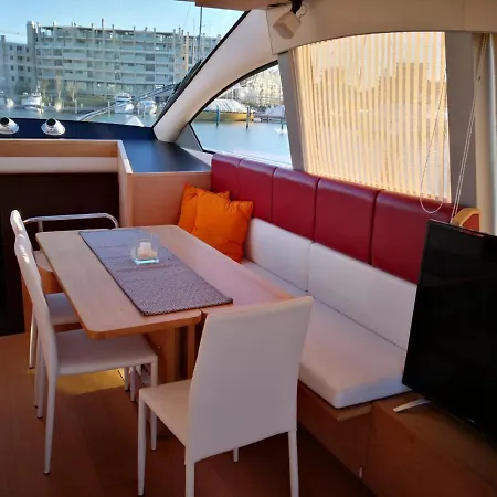 Yacht Privato - Aicon *
