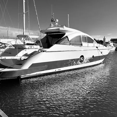 Yacht Privato - Aicon *